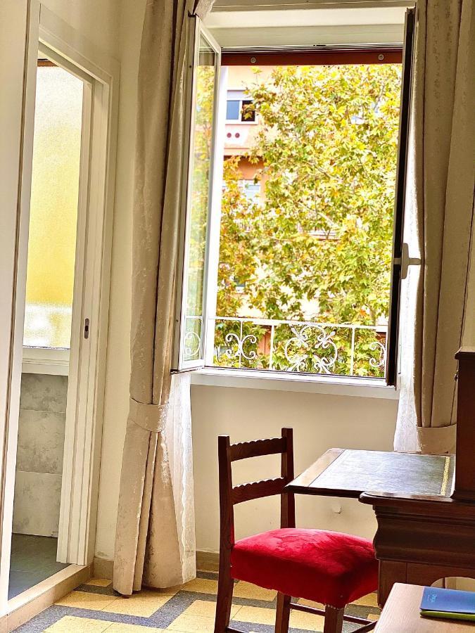 Domus Delphi Apartment Rome Luaran gambar